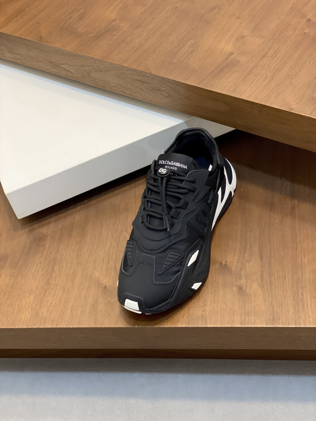 olce & Gabbana shoe